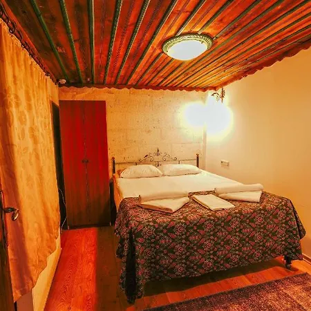 Alaca Cave Cappadocia Szálloda Göreme