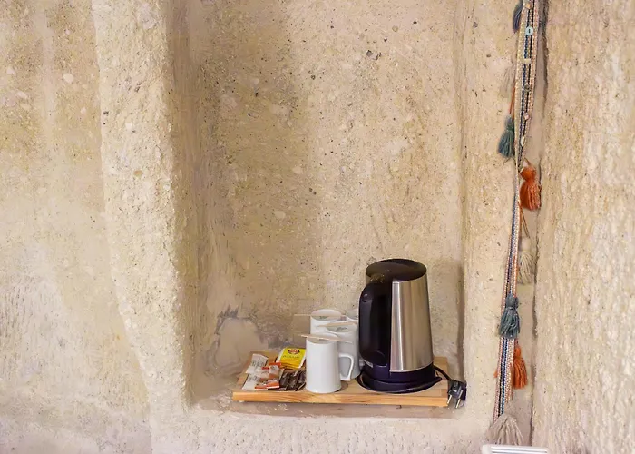 ホテル Alaca Cave Cappadocia *