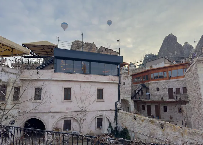 Alaca Cave Cappadocia * ギョレメ