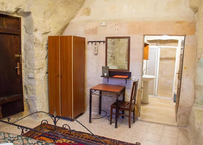 ホテル Alaca Cave Cappadocia *