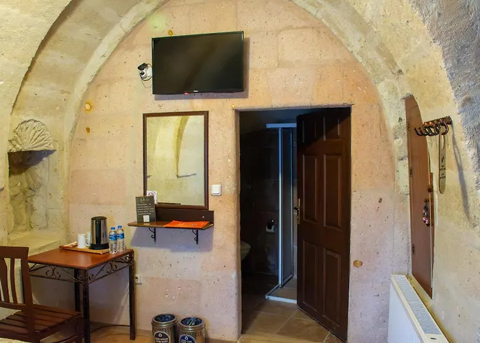 Alaca Cave Cappadocia ホテル ギョレメ