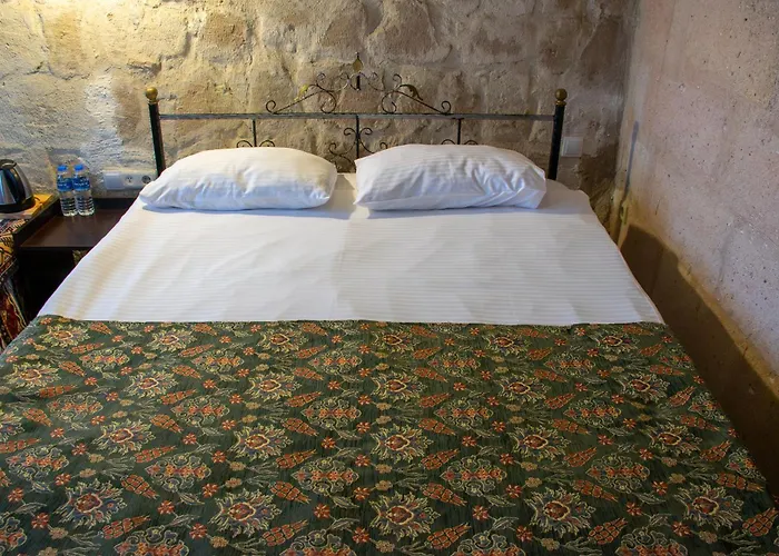 Alaca Cave Cappadocia * ギョレメ